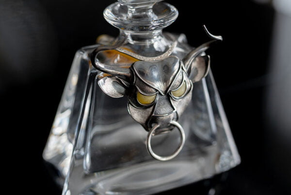 Crystal decanter in Spanish motif - Arquetta Design